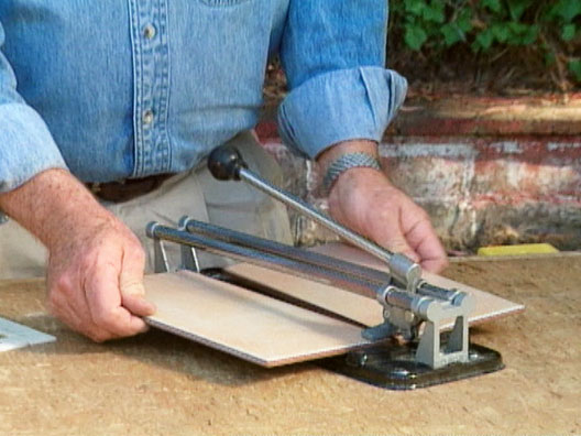 Three Ways to Cut Ceramic Tile - screenshot